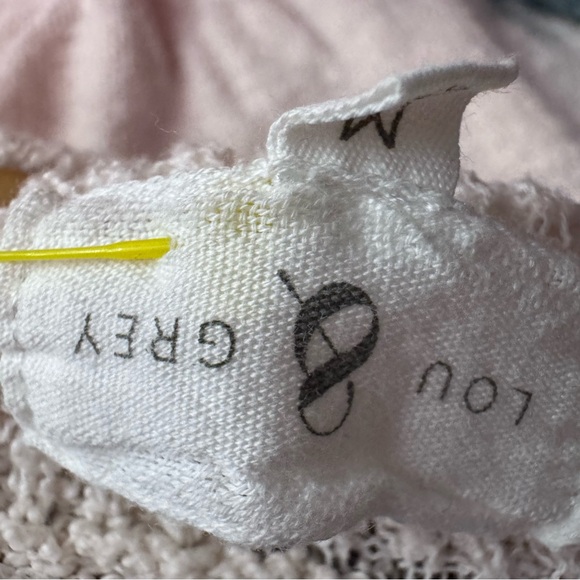 Lou & grey top 3/4 sleeve lightweight knit cream white crochet slits on sides - Picture 4 of 8